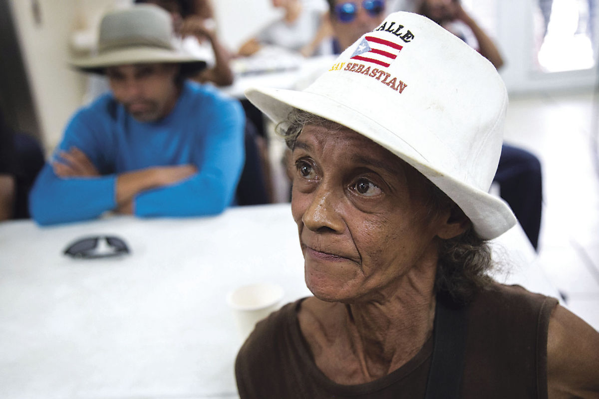 Aumentan las personas que deambulan tras María