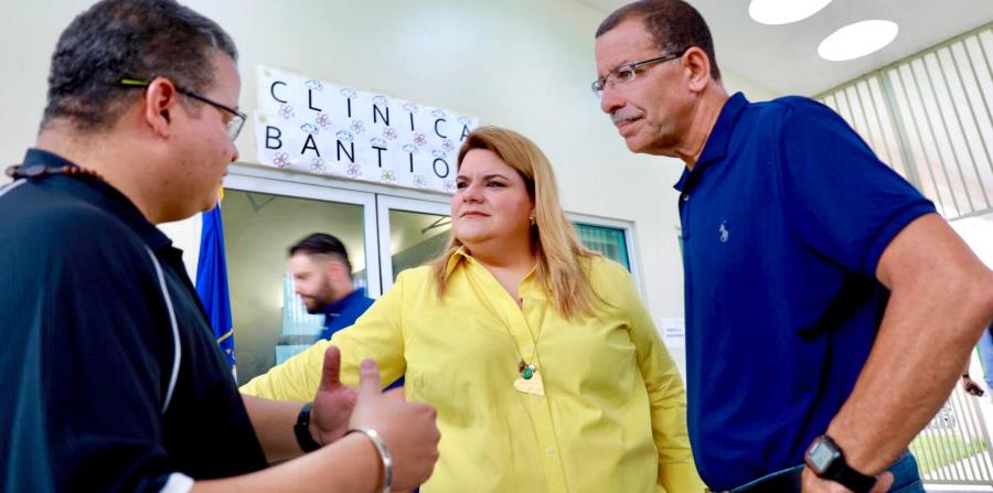 Clínica de salud toabajeña recibe donaciones de equipo médico