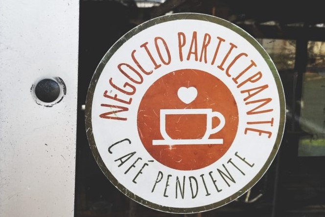 Café Pendiente: Solidaridad en una taza